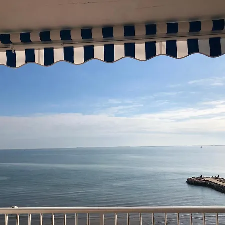 Apartman En Primera Linea De Mar